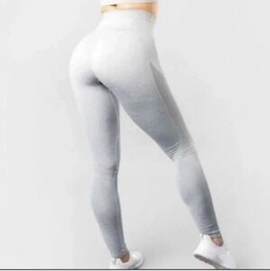 Alphalete Leggings